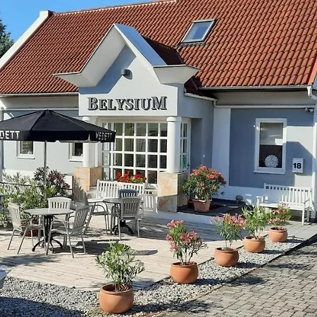 Bed & Breakfast Belysium Panzio Gyenesdias